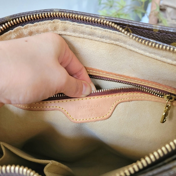 💕DISCONTINUED Very Rare Shoulder Bag LOUIS VUITTON Looping GM Monogram - Picture 10 of 14